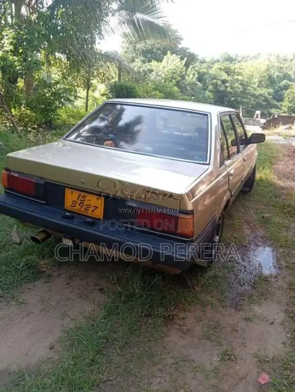 Toyota Carina 1984 Car (Used)