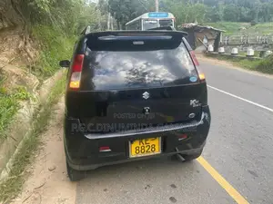 Suzuki Swift 2005 Car (Used)