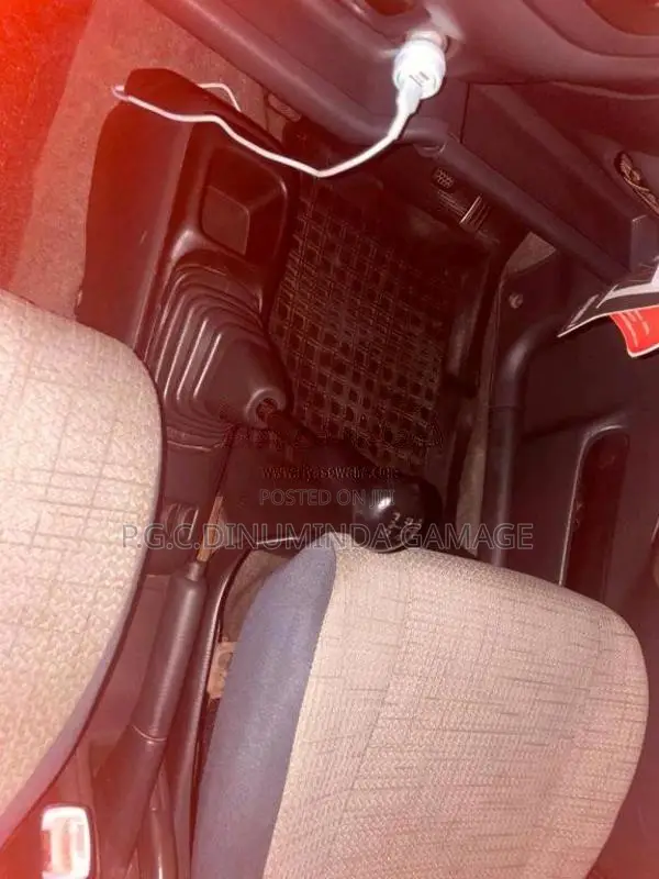 Suzuki Swift 2005 Car (Used)