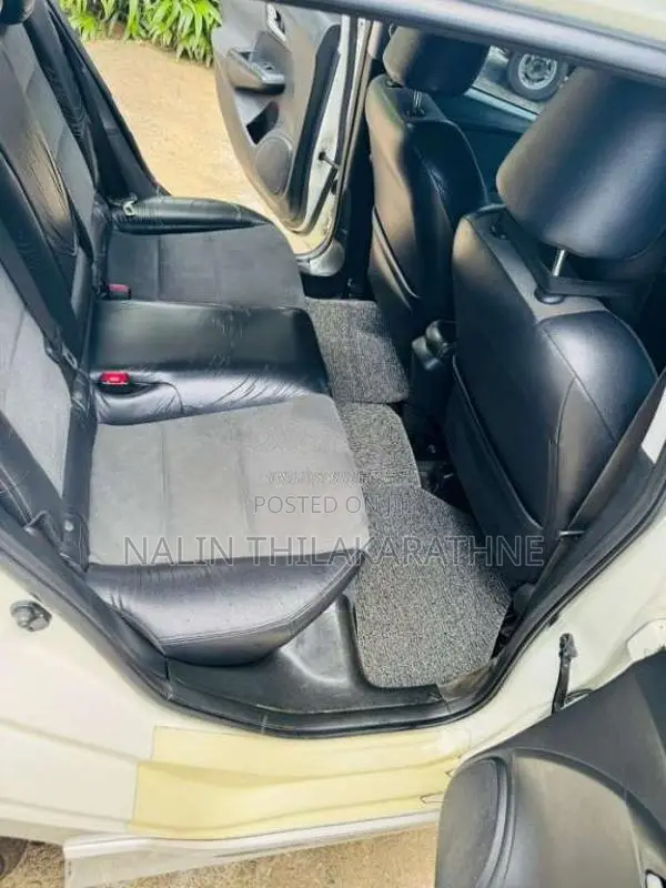 Honda Insight 2011 Car (Used)