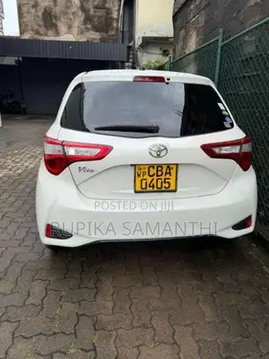 Toyota Vitz 2018 Car (Used)