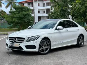 Mercedes-Benz C300H 2015 Car (Used)
