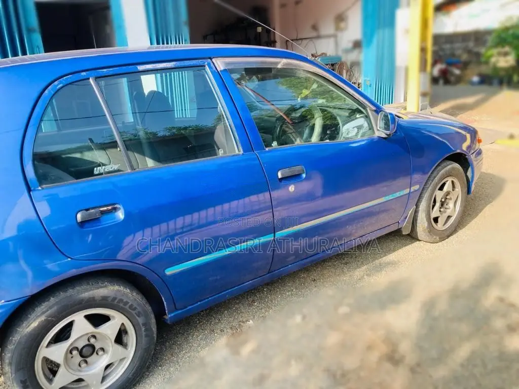 Toyota Starlet 2000 Car (Used)