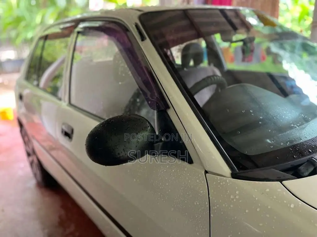 Daihatsu Charade 1998 Car (Used)