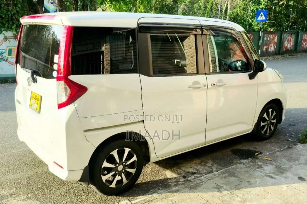 Toyota Roomy 2019 Car (Used)