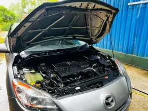 Mazda Axela 2010 Car (Used)