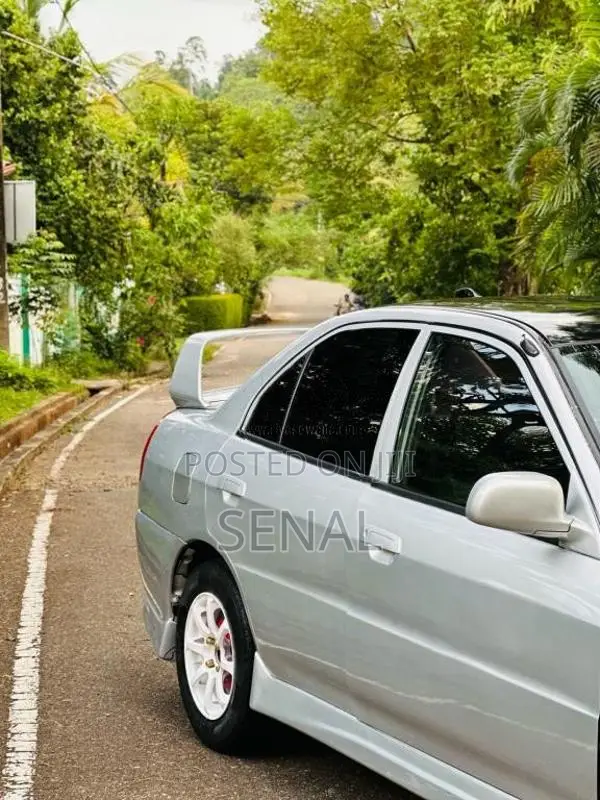 Mitsubishi Lancer CK1A 2000 Car (Used)