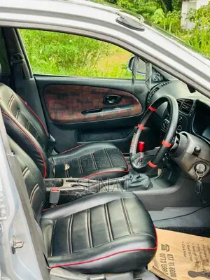 Mitsubishi Lancer CK1A 2000 Car (Used)