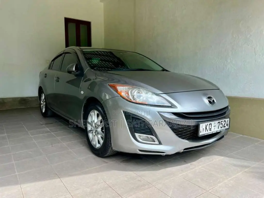 Mazda Axela 2010 Car (Used)