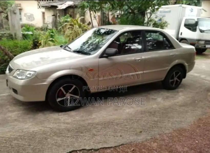 Mazda 323 2001 Car (Used)