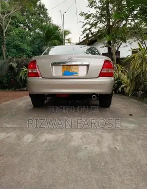 Mazda 323 2001 Car (Used)