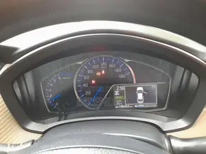 Toyota Axio 2013 Car (Used)