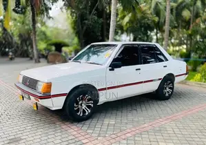 Mitsubishi Lancer Box 1983 Car (Used)