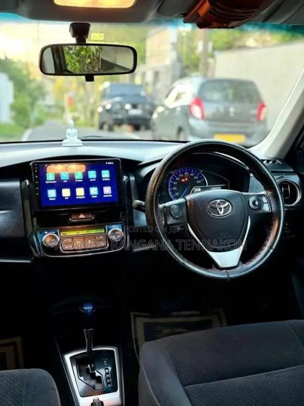 Toyota Axio 2015 Car (Used)