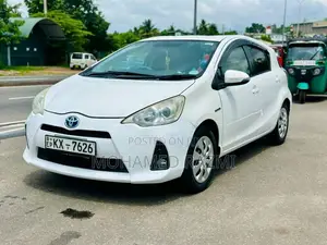 Toyota Aqua 2013 Car (Used)