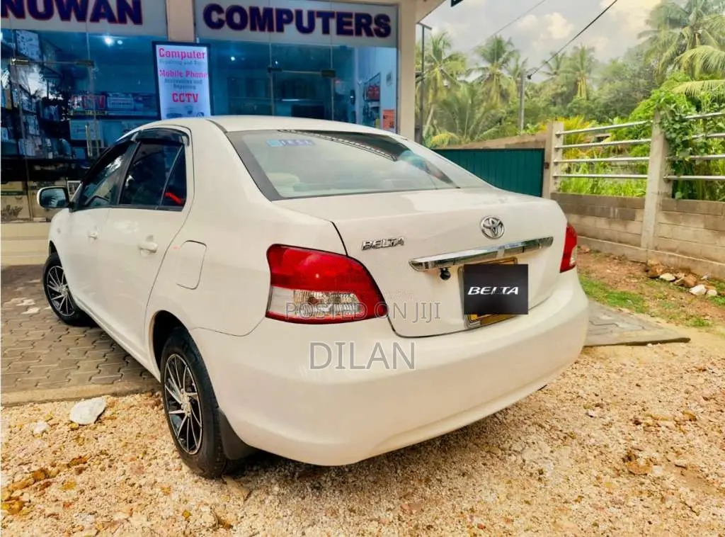 Toyota Belta 2007 Car (Used)