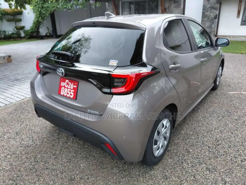 Toyota Yaris G LED 2024 Car Unregistered (Recondition)