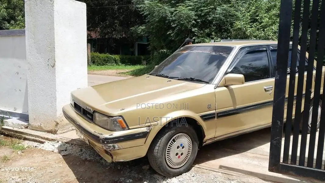 Toyota Carina 1988 Car (Used)