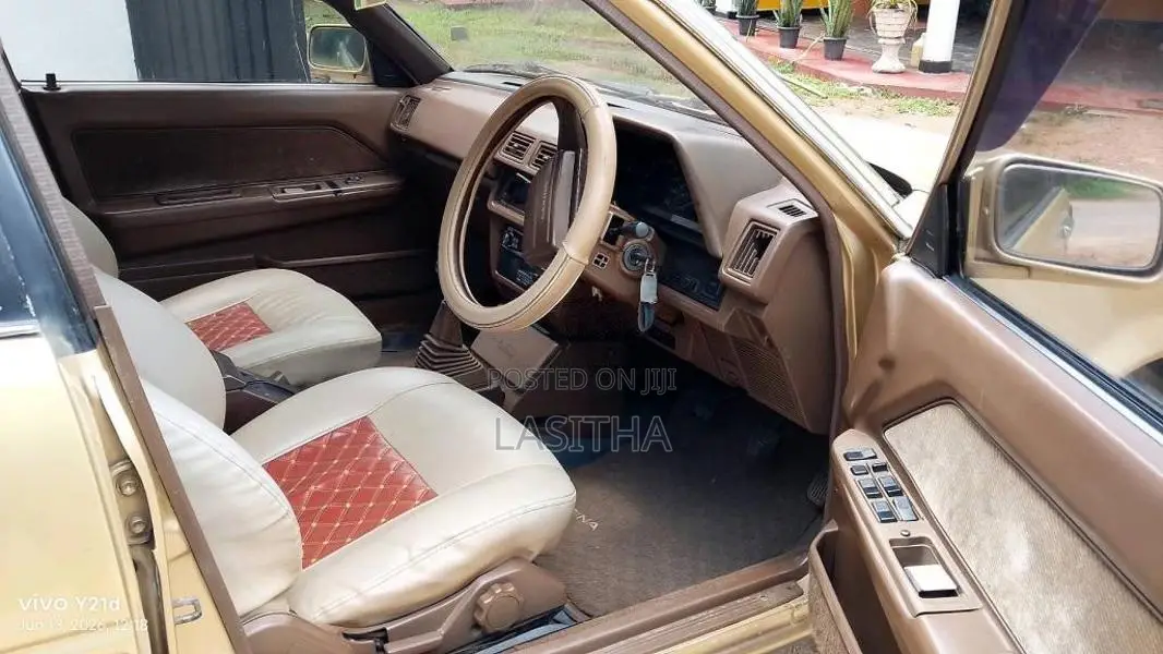 Toyota Carina 1988 Car (Used)