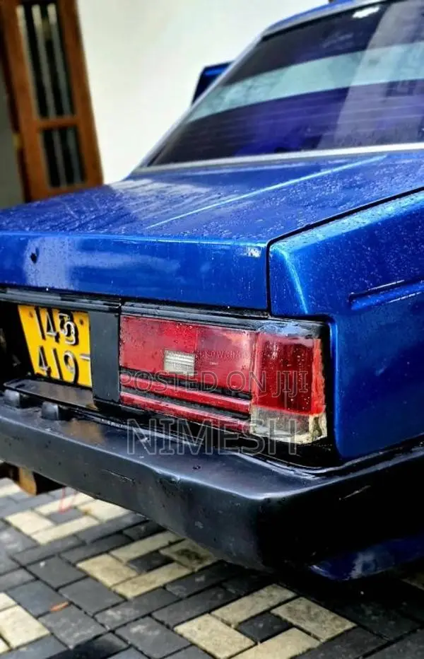 Toyota Corona 1983 Car (Used)