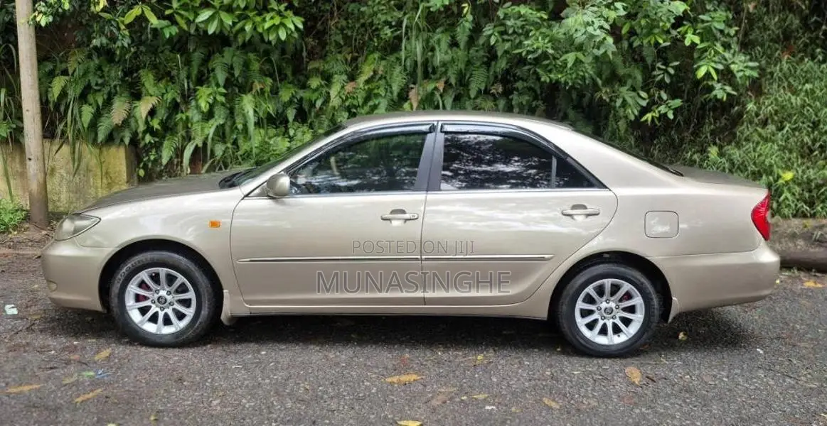 Toyota Camry 2003 Car (Used)