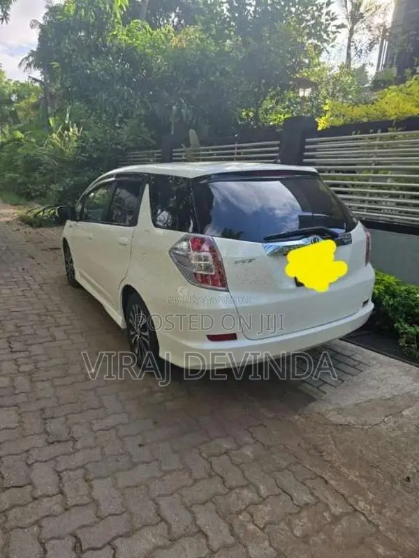 Honda Fit Shuttle 2014 Car (Used)