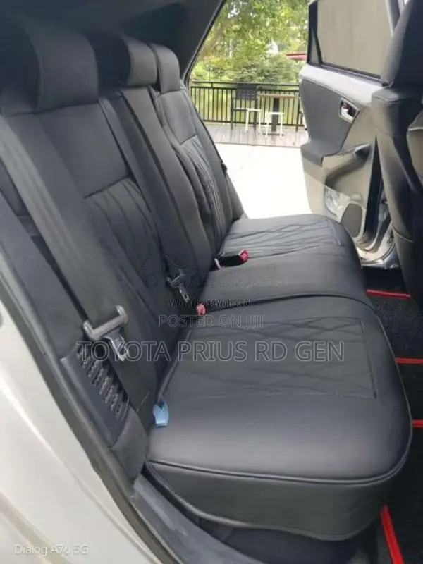 Toyota Prius 2013 Car (Used)
