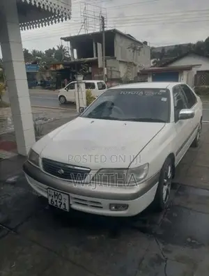 Toyota Corona 1999 Car (Used)