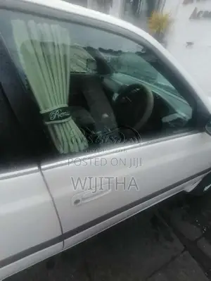 Toyota Corona 1999 Car (Used)