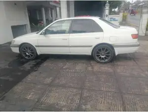 Toyota Corona 1999 Car (Used)