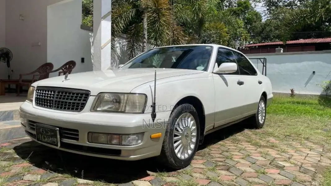 Nissan Cedric Y33 RD28 1996 Car (Used)
