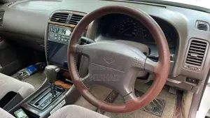 Nissan Cedric Y33 RD28 1996 Car (Used)