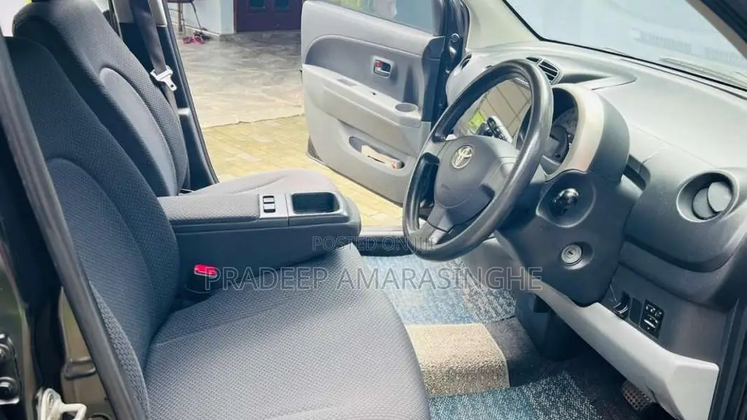 Toyota Passo 2010 Car (Used)