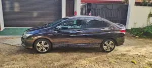 Honda Grace 2017 Car (Used)