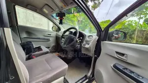 Toyota Pixis 2016 Car (Used)