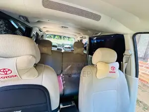 Toyota Avanza 2011 Car (Used)