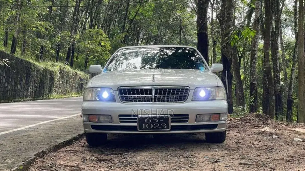 Nissan Cedric Y33 RD28 1996 Car (Used)