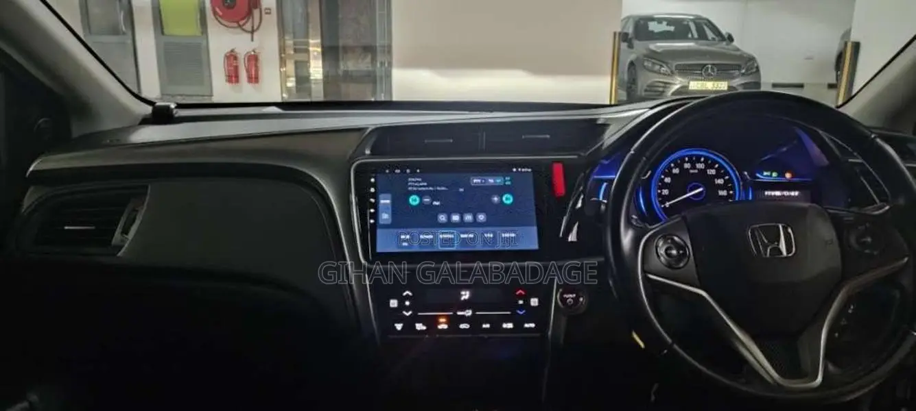 Honda Grace 2017 Car (Used)