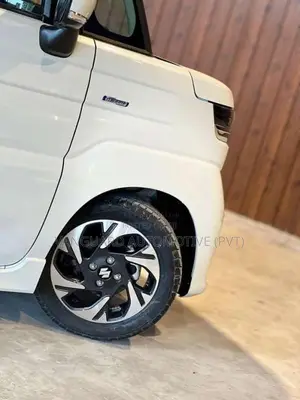 Suzuki Spacia CUSTOM XS TURBO 2024 Car Unregistered (Recondition)