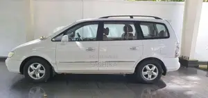 Hyundai Trajet 2005 Car (Used)