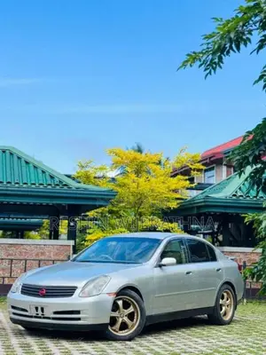 Nissan Skyline 2003 Car (Used)