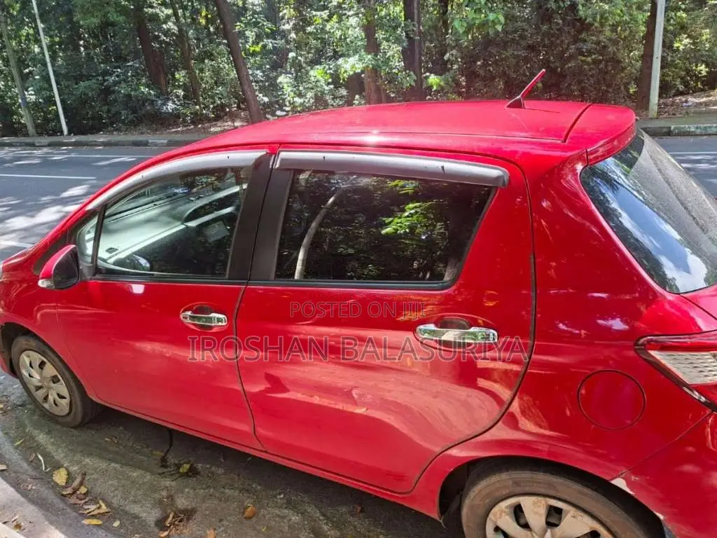 Toyota Vitz 2018 Car (Used)