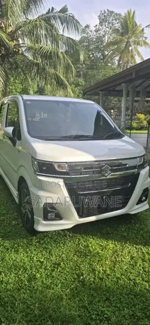 Suzuki Wagon R Coustom Z 2025 Car (Used)