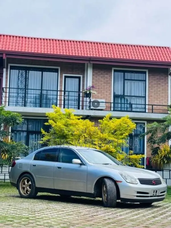 Nissan Skyline 2003 Car (Used)