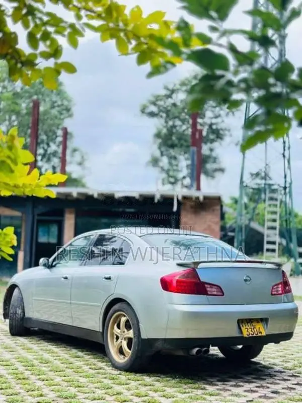 Nissan Skyline 2003 Car (Used)