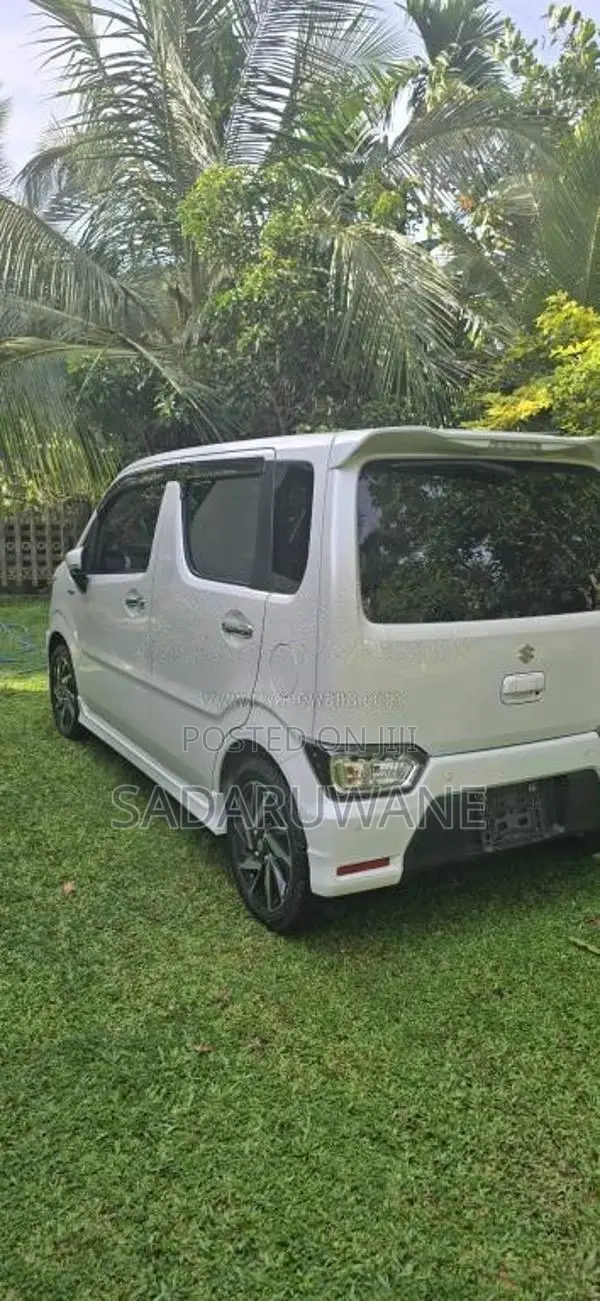 Suzuki Wagon R Coustom Z 2025 Car (Used)