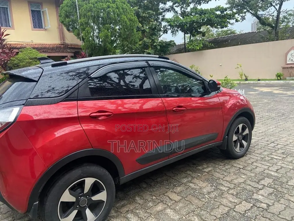 Tata Nexon 2018 Car (Used)