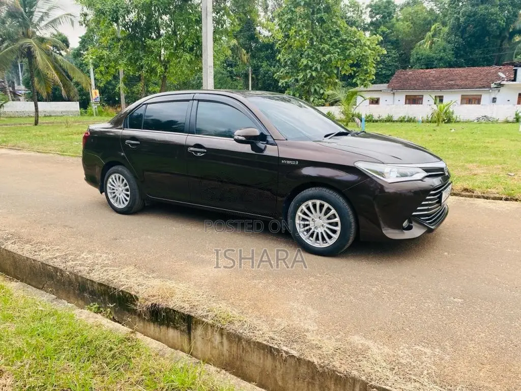 Toyota AXIO G Limited 2015 Car (Used)
