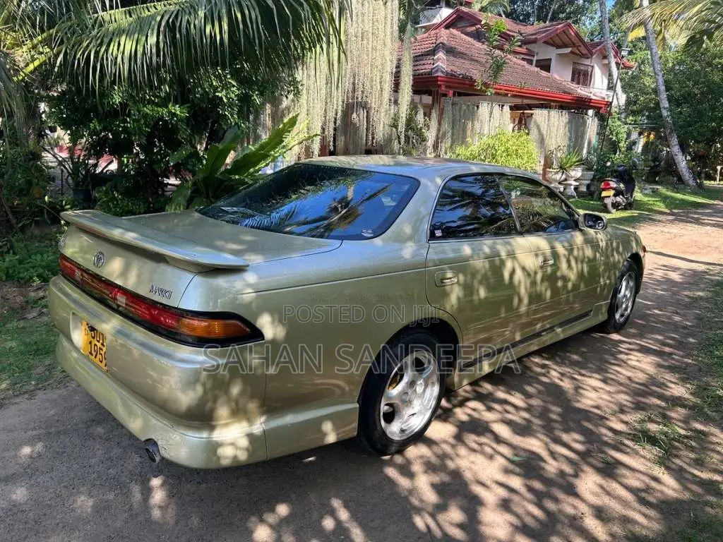 Toyota Mark 2 1999 Car (Used)