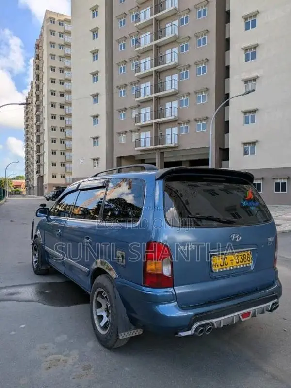 Hyundai Trajet 2004 Car (Used)
